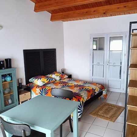 Large Studio Close To The Beach Saint-Martin-de-Ré Exteriör bild