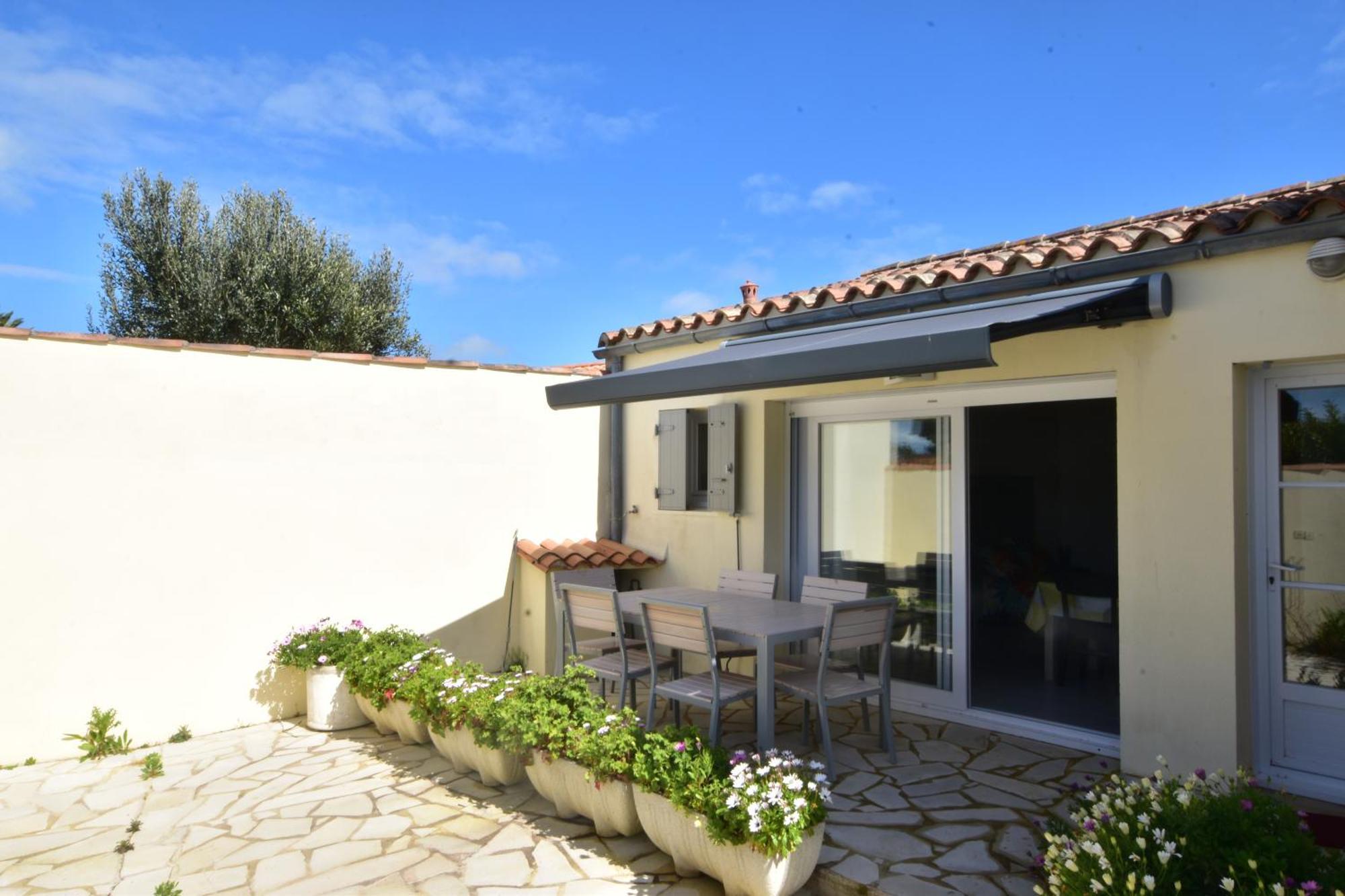 Large Studio Close To The Beach Saint-Martin-de-Ré Exteriör bild