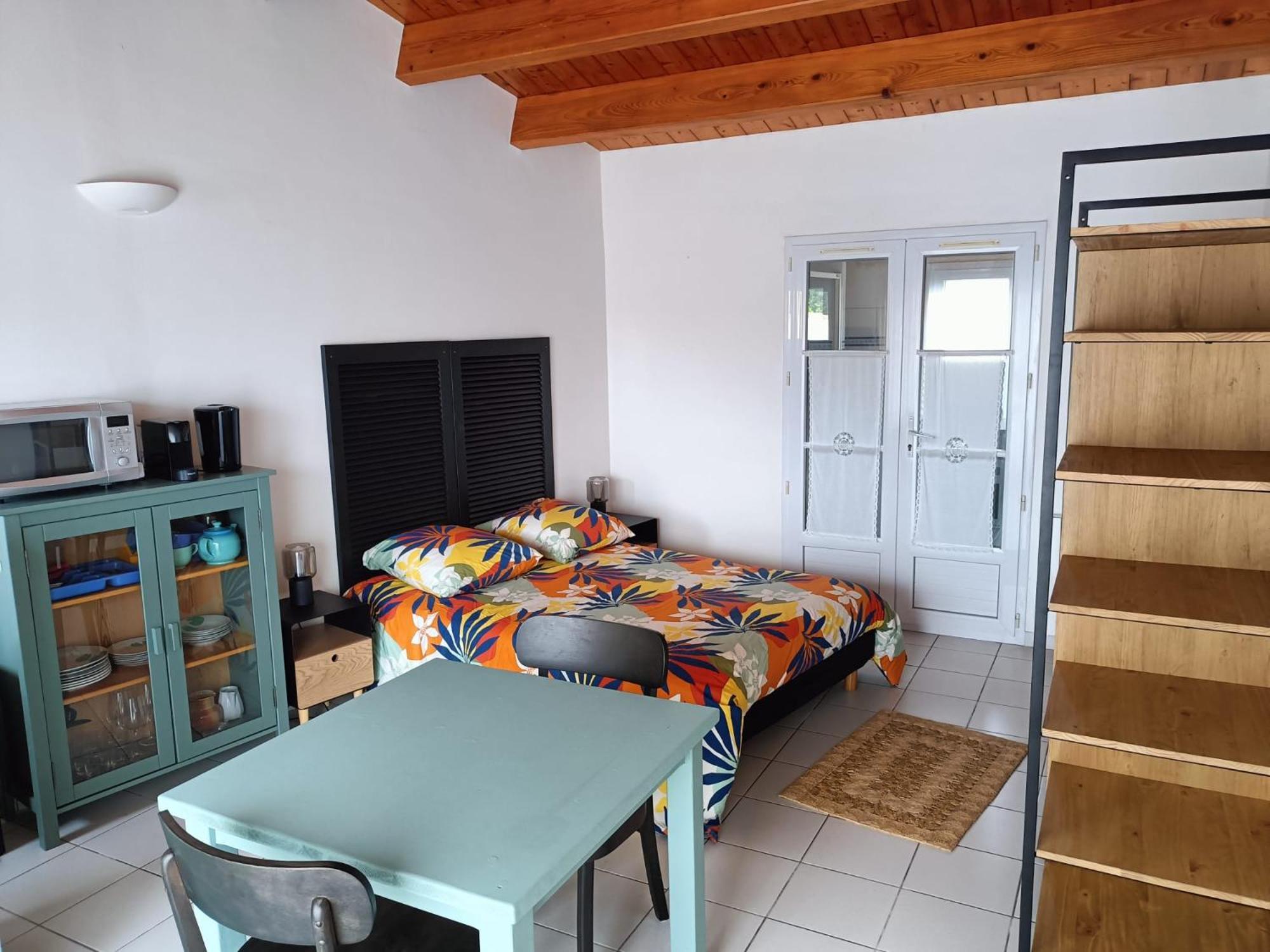 Large Studio Close To The Beach Saint-Martin-de-Ré Exteriör bild